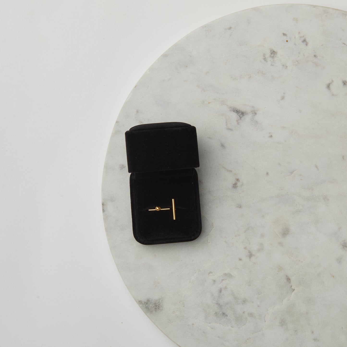 Bar Earrings Gold